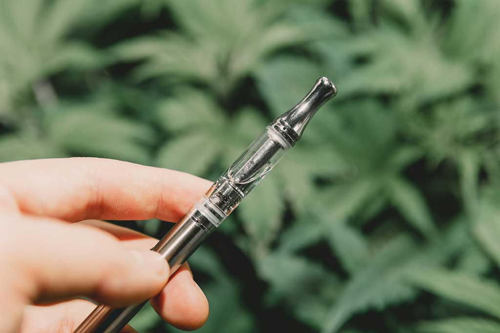 Yellowhead Cannabis Kamloops | Cannabis CBD vape juice.